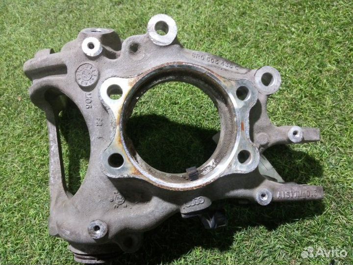 Кулак поворотный задний левый Audi Rs7 C7 cwub