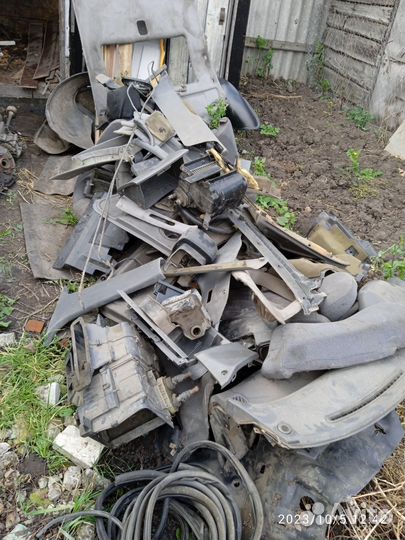 Пластик салона Мазда 626