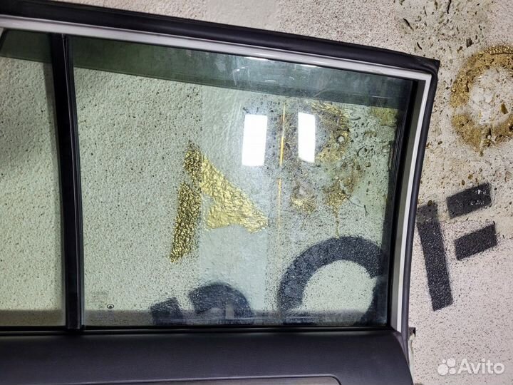 Стекло двери задней левой Hover H3