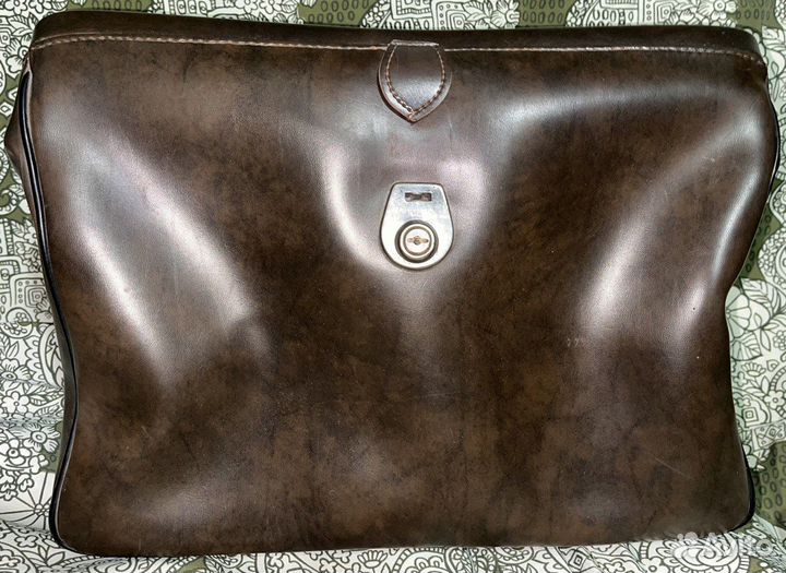 Сумка из искусственной кожи СССР