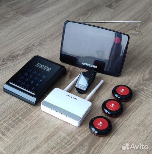 Кнопка вызова официанта,часы, табло, пульт, репите