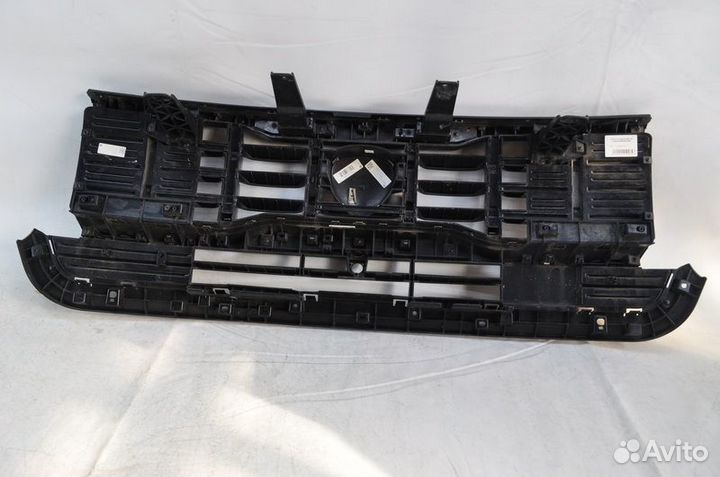 Б/У Б/У Решетка радиатора Kia Mohave HM2