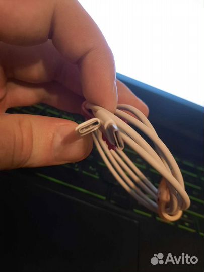 Кабель зарядки iPad