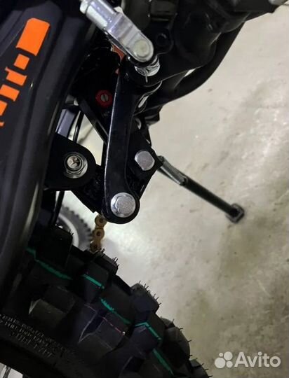 Мотоцикл Regulmoto Athlete 250 21/18