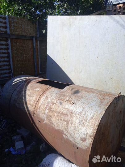 Емкость для воды металлическая бу