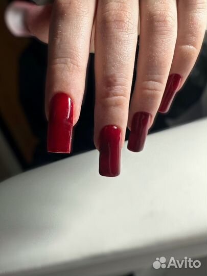 Аппаратный маникюр