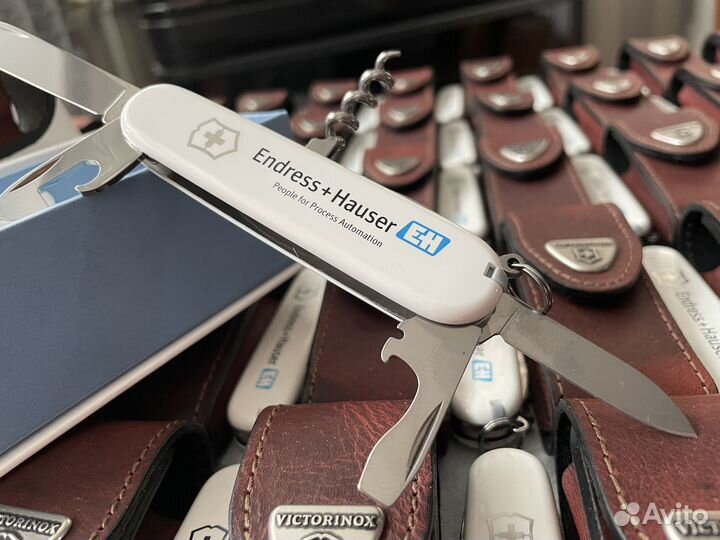 Инструмент Victorinox