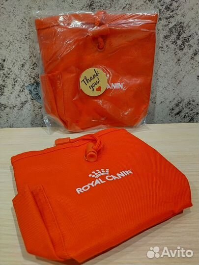 Сумочка для корма и лакомств Royal Canin