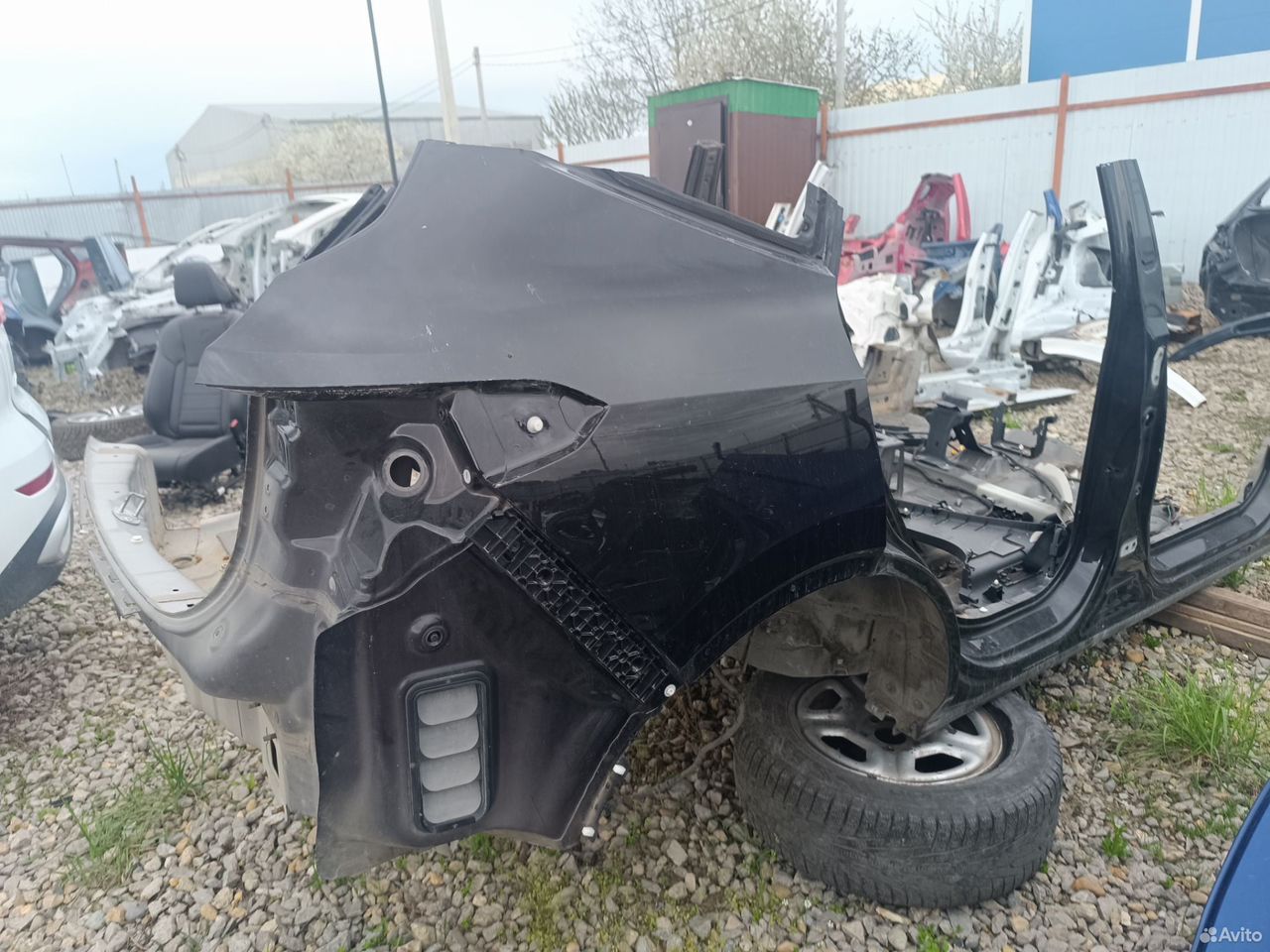 Крыло заднее правое порог боковина Haval F7 Ф7