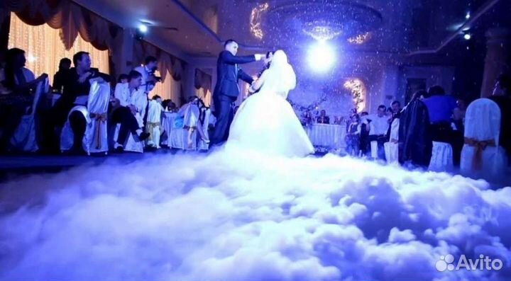 Тяжелый дым, фонтаны, светомузыка, спецэффекты