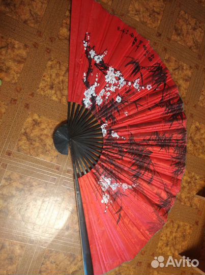 Веер на стену