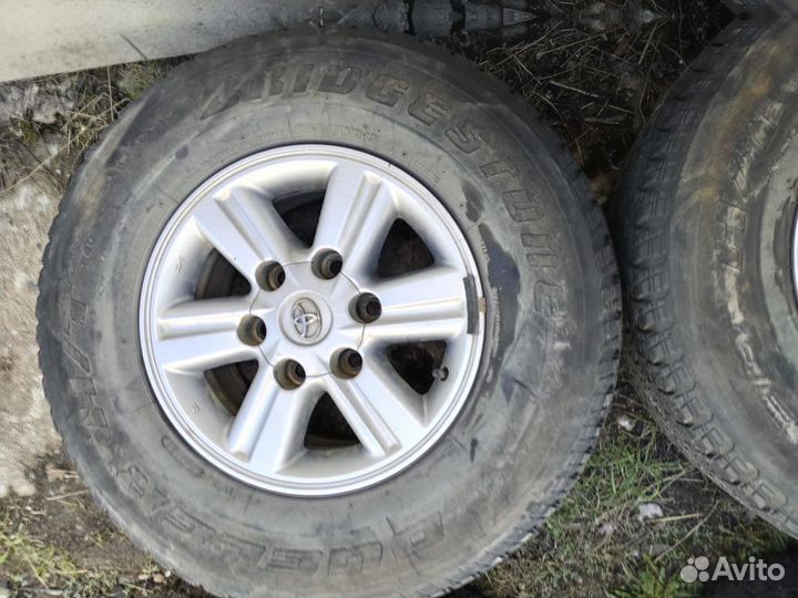Toyota Hilux 255/70R15C