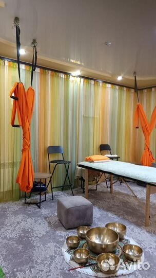 Массаж поющими чашами