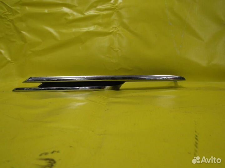 Накладка бампера левая BMW F30 12-16г 6069