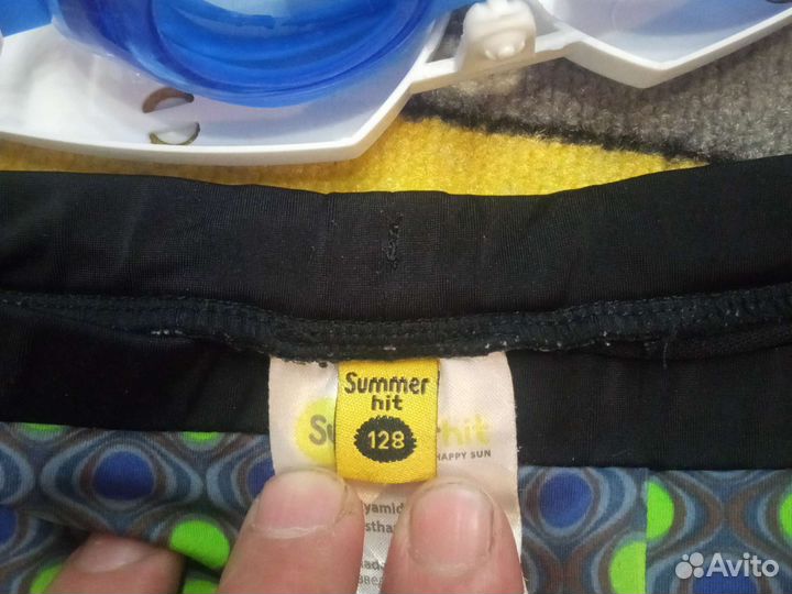 Трусы, очки для бассейна