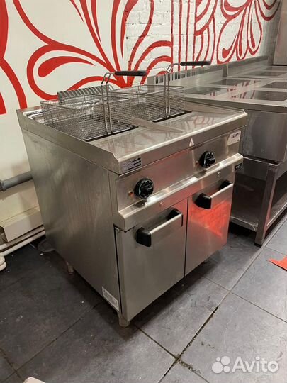 Фритюрница профессиональная