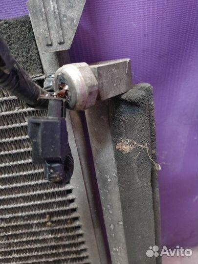 Радиатор кондиционера Renault Koleos hyoc M9R 2009