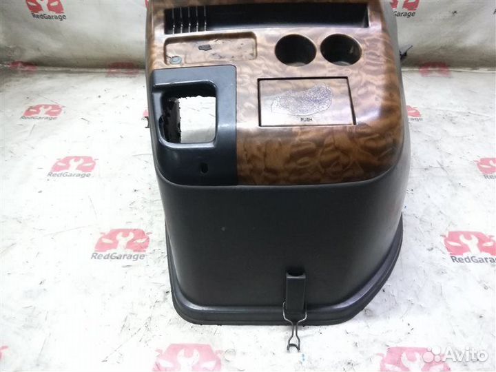 Капот Ssangyong Istana 631 OM662 2002