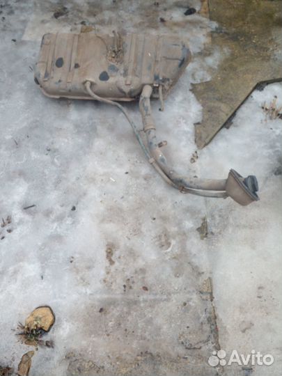 Бензобак ваз 2110