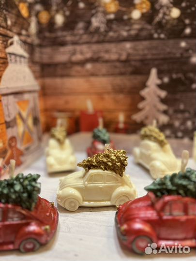 Свеча новогодняя машинка