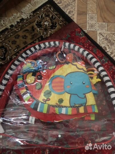 Развивающий коврик