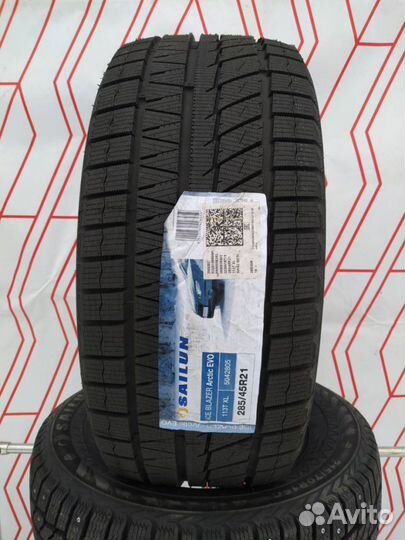Sailun Ice Blazer Arctic EVO 285/45 R21 113T