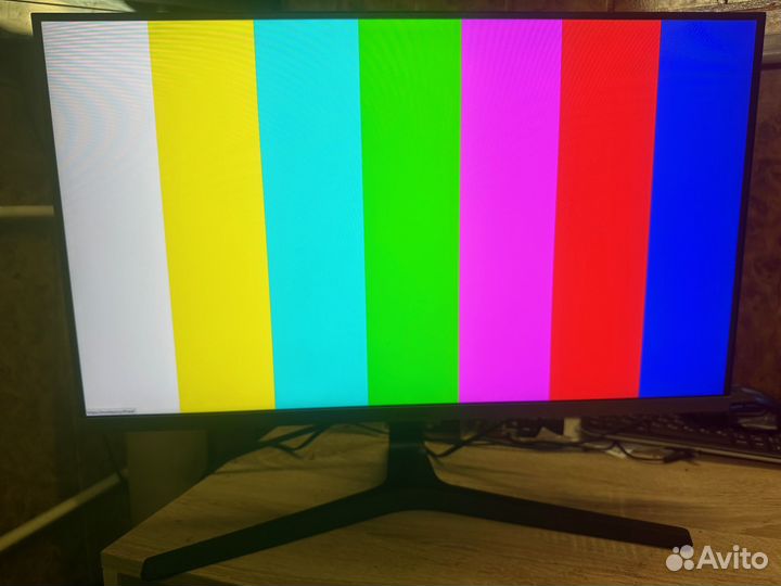 Безрамочный IPS монитор 27