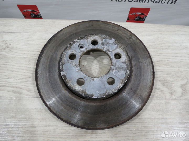 Диск тормозной передний правый Volkswagen Polo
