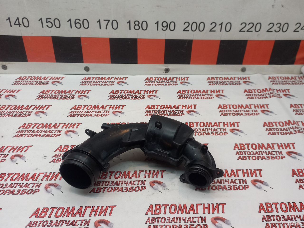 Патрубок воздушного фильтра Джили Тугелла Tugella