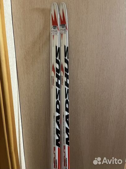 Беговые лыжи