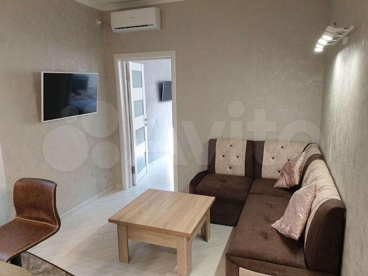 2-к. квартира, 61 м², 2/5 эт.