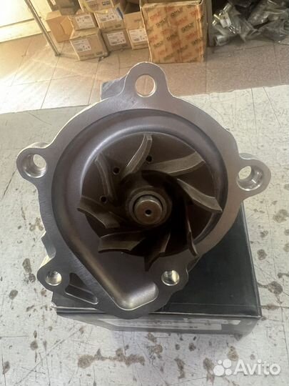 Насос охлождаюшей жидкости 25120-2CTA0