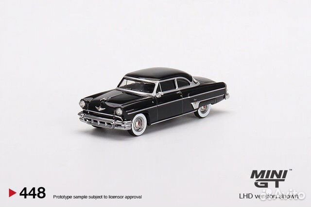 MiniGT 1:64 Lincoln Capri