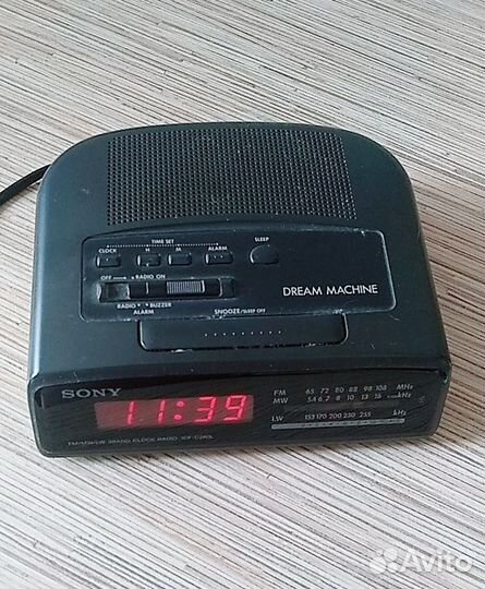 Часы радио sony