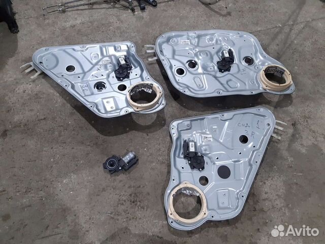 Kia Ceed ED стеклоподъёмник задний