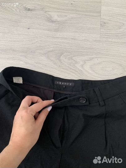 Шорты бермуды