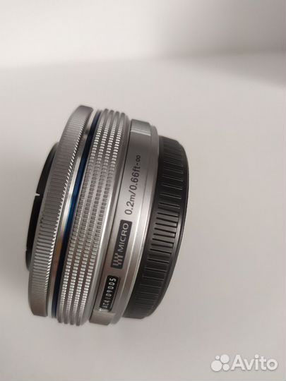 Объектив Olympus