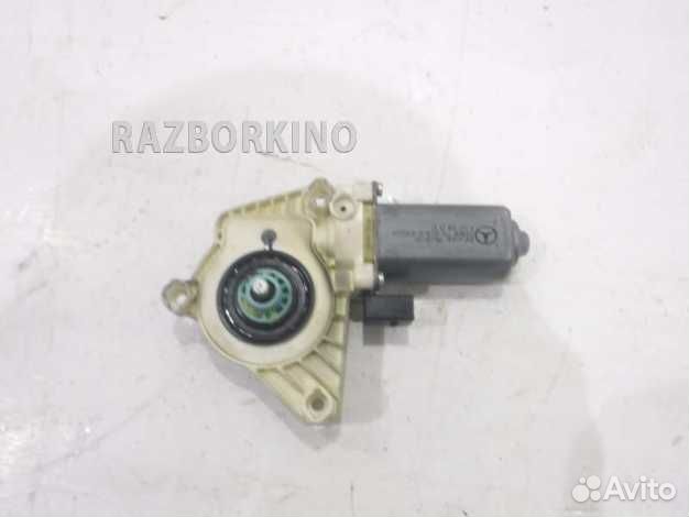 Моторчик переднего левого стеклоподъемника