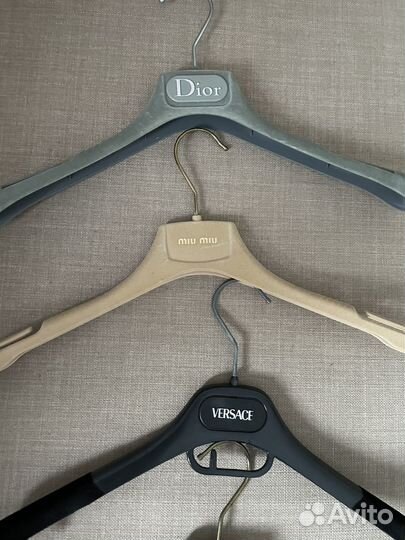 Плечики вешалки брендовые оригинал