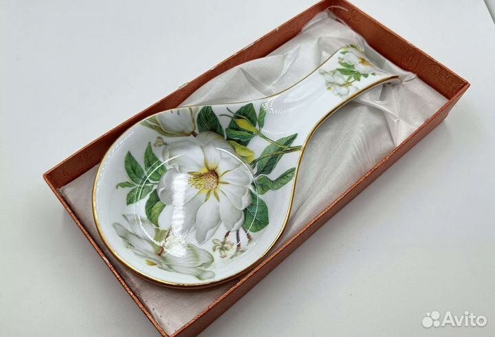 Набор столовой посуды фарфор