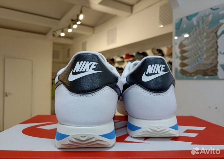 Кроссовки nike