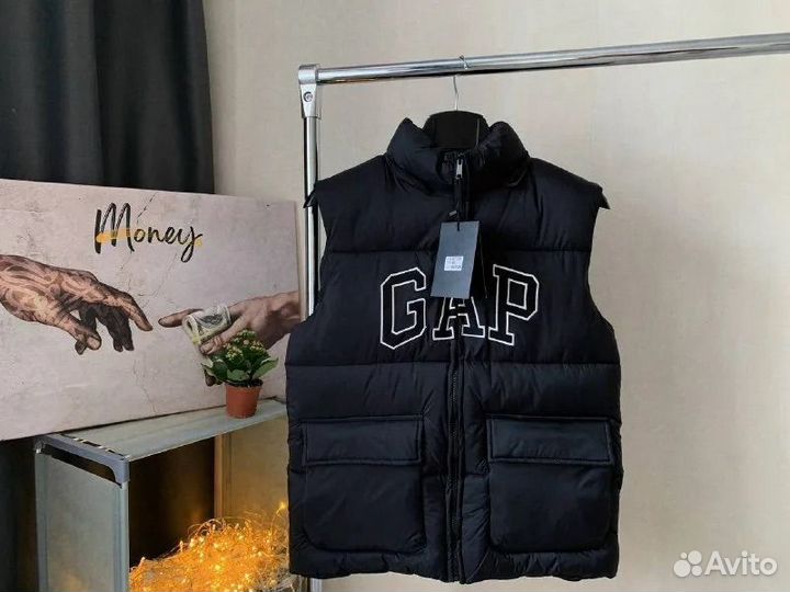 Жилетка утепленная GAP