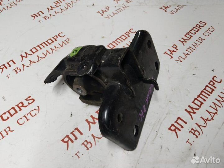 Подушка двигателя Toyota Avensis T270 3ZR FAE 2009