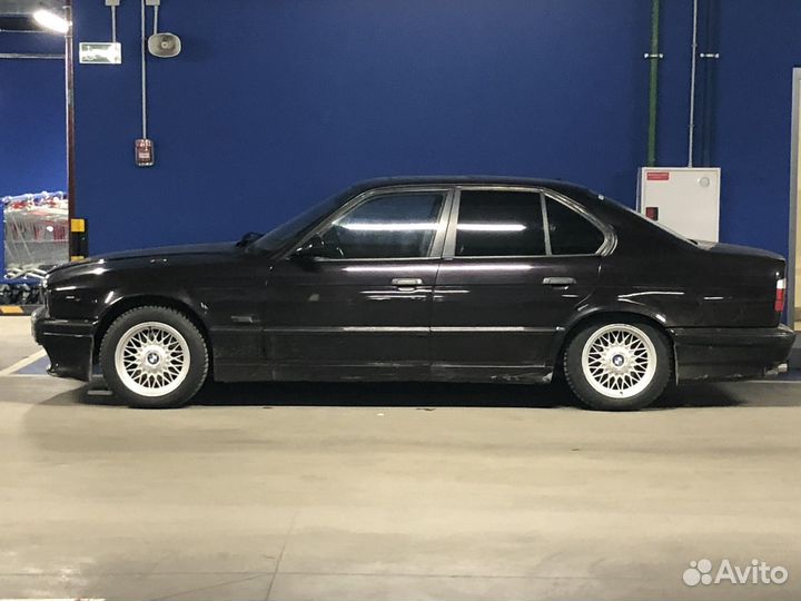 Диски BMW 5 стиль r 16 с резиной