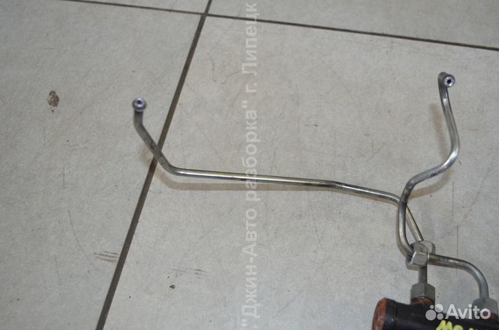 Рампа рейка топливная 2.0 дизель Mondeo 4 volvo 50