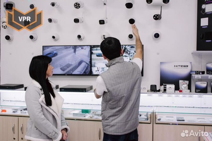 Уличная камера видеонаблюдения