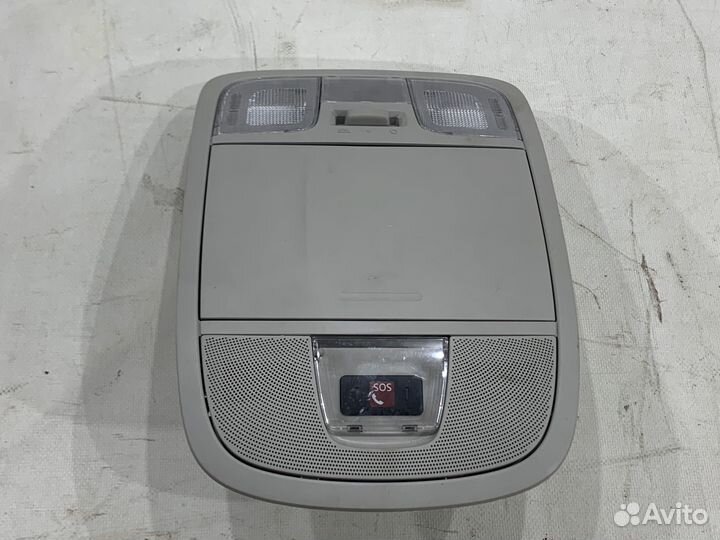 Плафон освещения салона Mitsubishi Pajero Sport 3