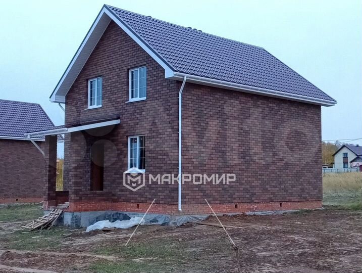 Дом 112 м² на участке 8 сот.