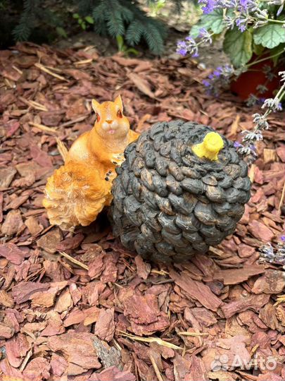 Садовые фигуры из полистоуна: зайцы, белки, олени