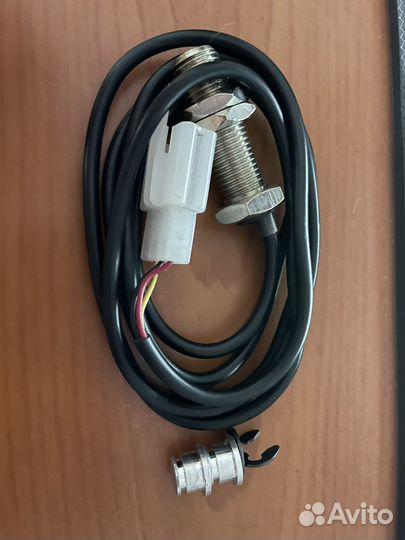 Датчик тахометра